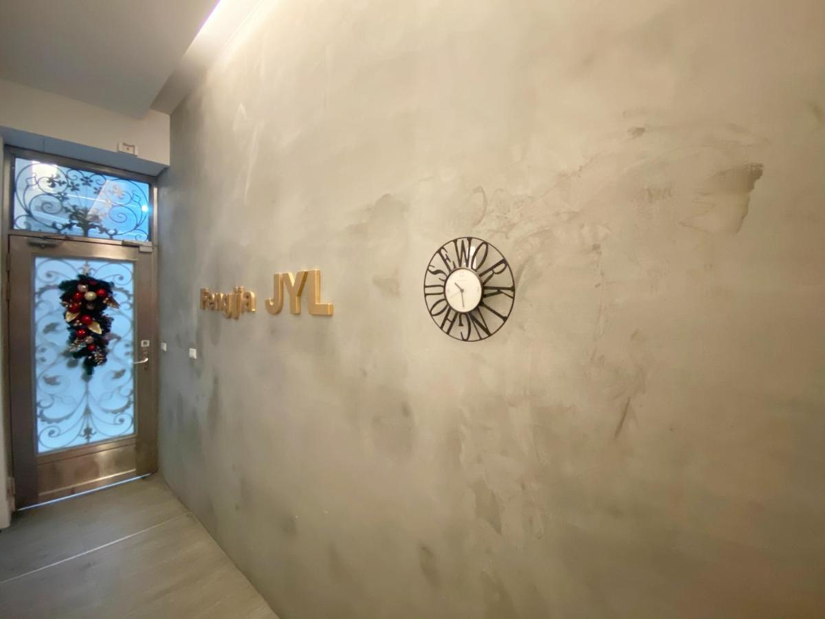 Ferienwohnung Fengjia Jyl Taichung Exterior foto