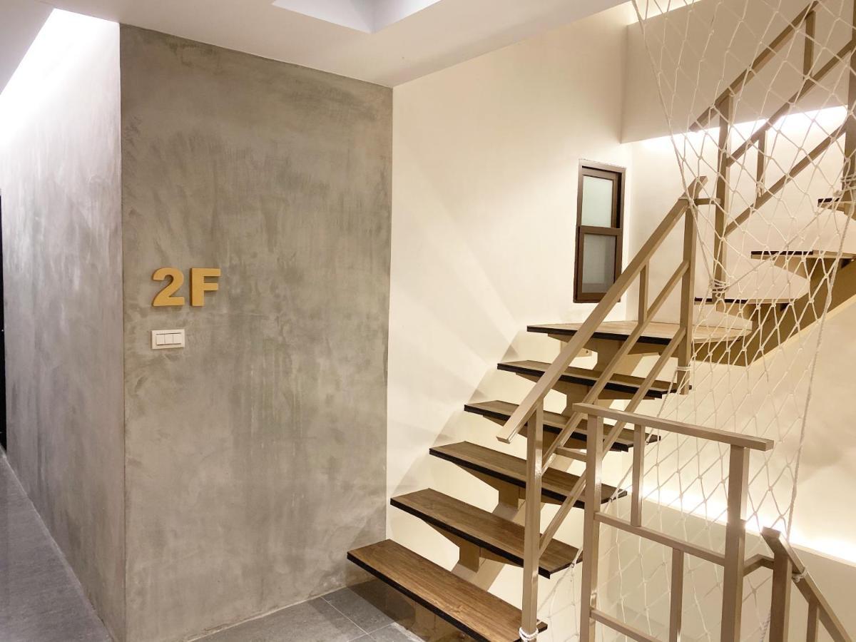 Ferienwohnung Fengjia Jyl Taichung Exterior foto